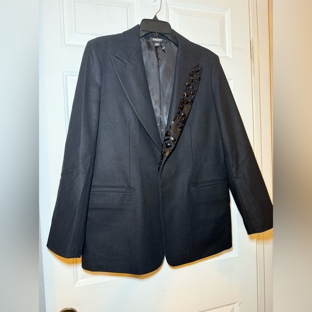 DKNY Donna Karan Black Wool Blend Blazer Bejeweled Beaded Collar Medium Classy